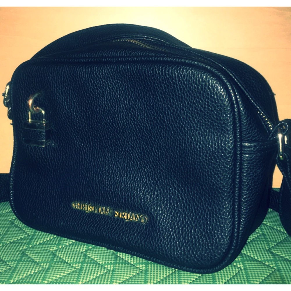 Black Leather Crossbody Purse (Good Condition) - Picture 1 of 2